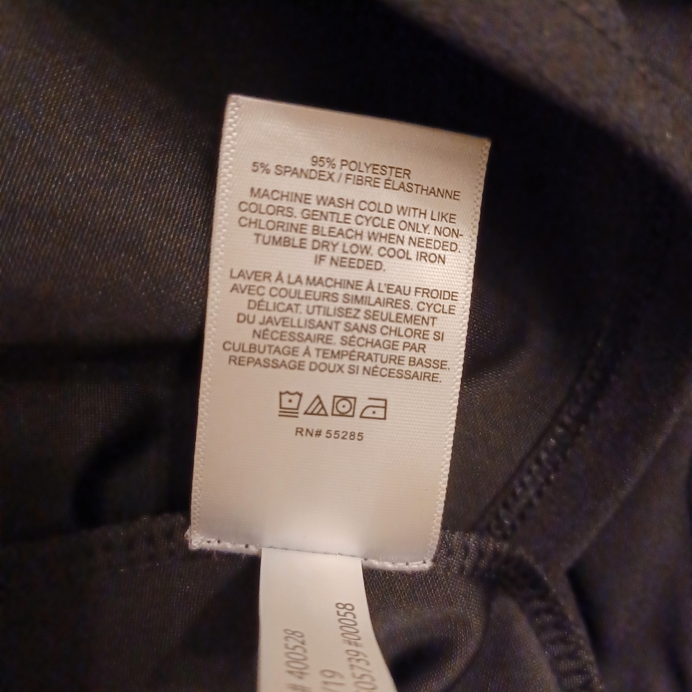 EXPRESS TOP IN BLACK - Picture 5 of 5